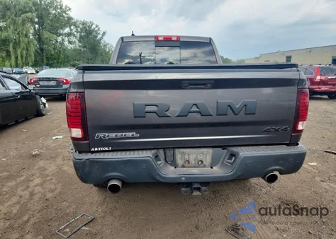 2016 Ram 1500 Rebel z USA, uszkodzony, nr VIN 1C6RR7YT8GS294760